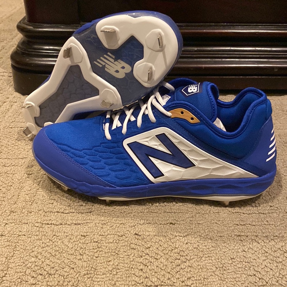 Brand new New Balance baseball cleats
